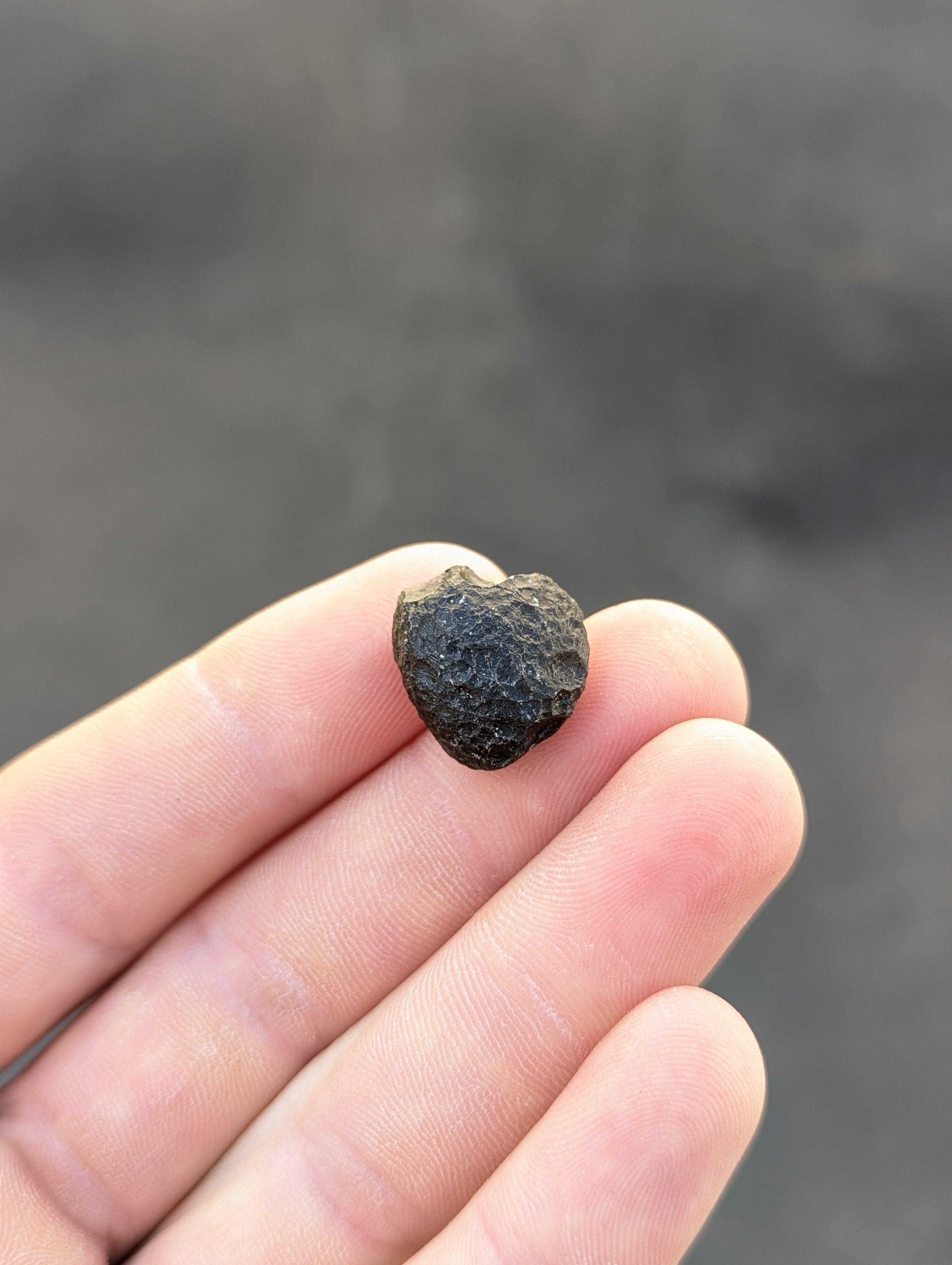 Moravian Moldavite – Slavětice | 4.26 g | Collector-Grade Specimen