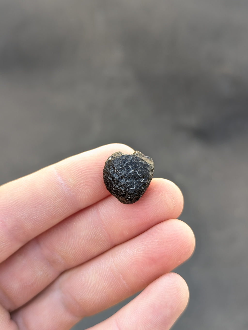 Moravian Moldavite – Slavětice | 4.26 g | Collector-Grade Specimen