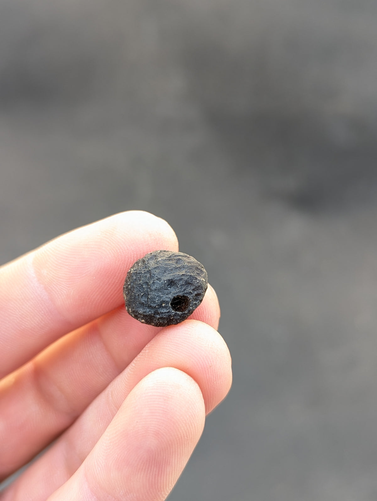 Moravian Moldavite – Slavětice | 2.36 g | Disk with Open Bubble