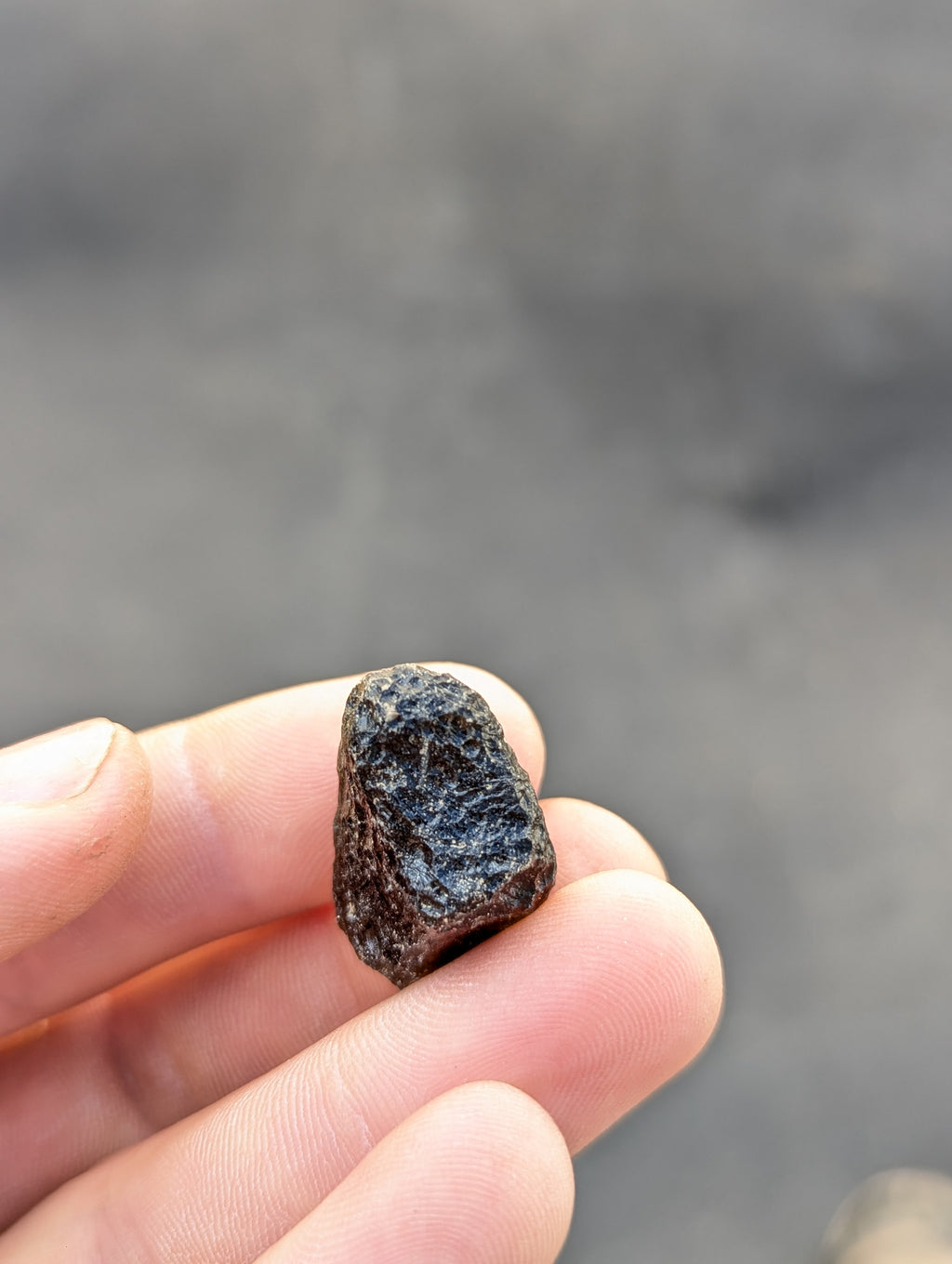 Moravian Moldavite – Slavice Achtele | 9.03 g | Collector-Grade Specimen