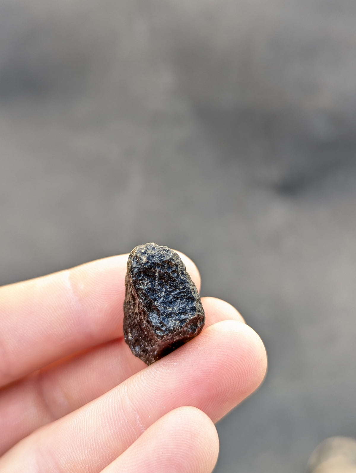 Moravian Moldavite – Slavice Achtele | 9.03 g | Collector-Grade Specimen