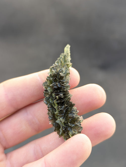 Bohemian Moldavite – Besednice Ježkovna | 19.44 g | Spiky Sculpture with Lechatelierite