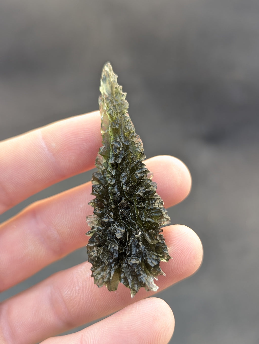 Bohemian Moldavite – Besednice Ježkovna | 19.44 g | Spiky Sculpture with Lechatelierite