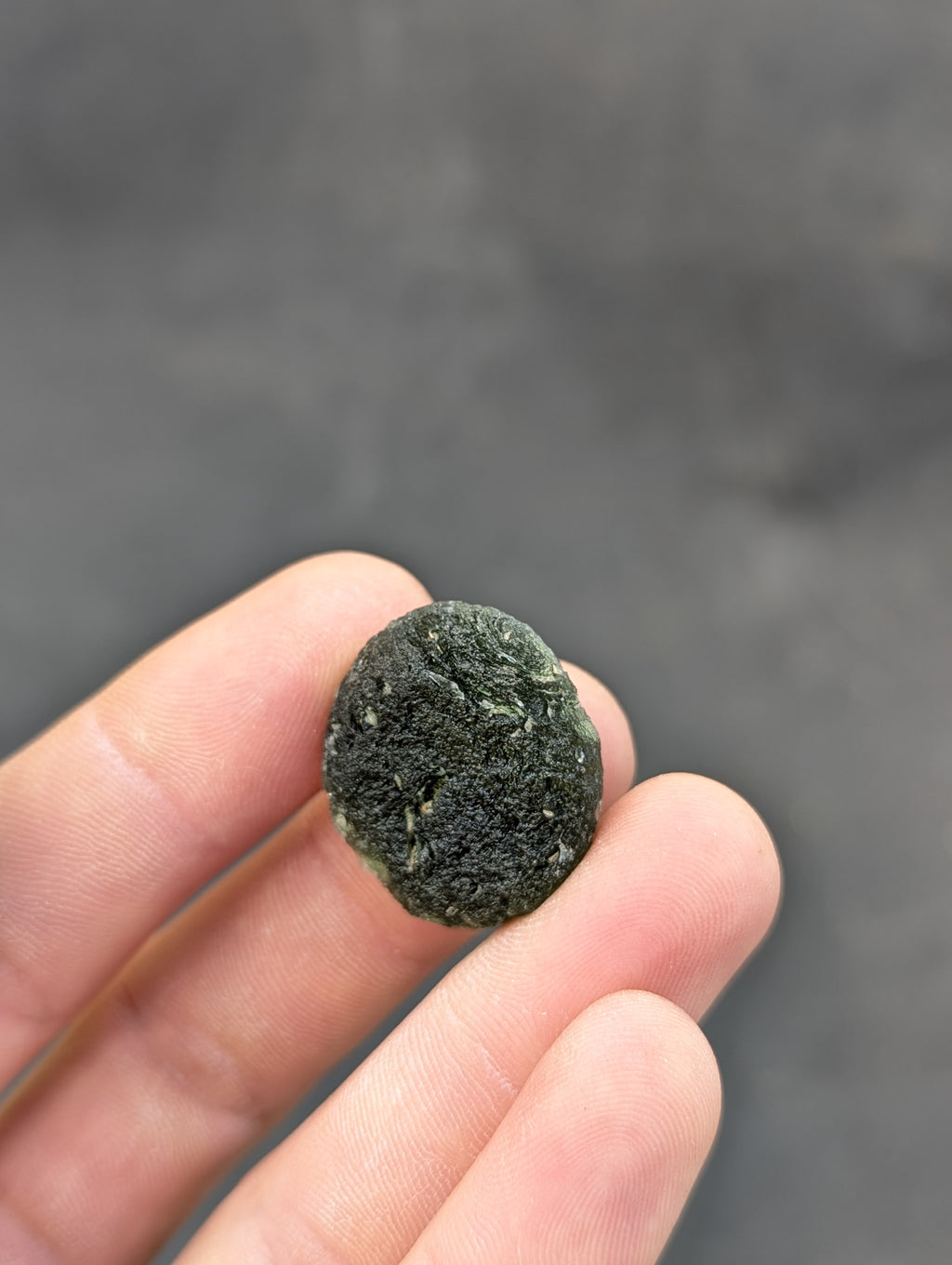 Bohemian Moldavite – Jankov | 9.54 g | Apple Green Disk-Shaped Specimen