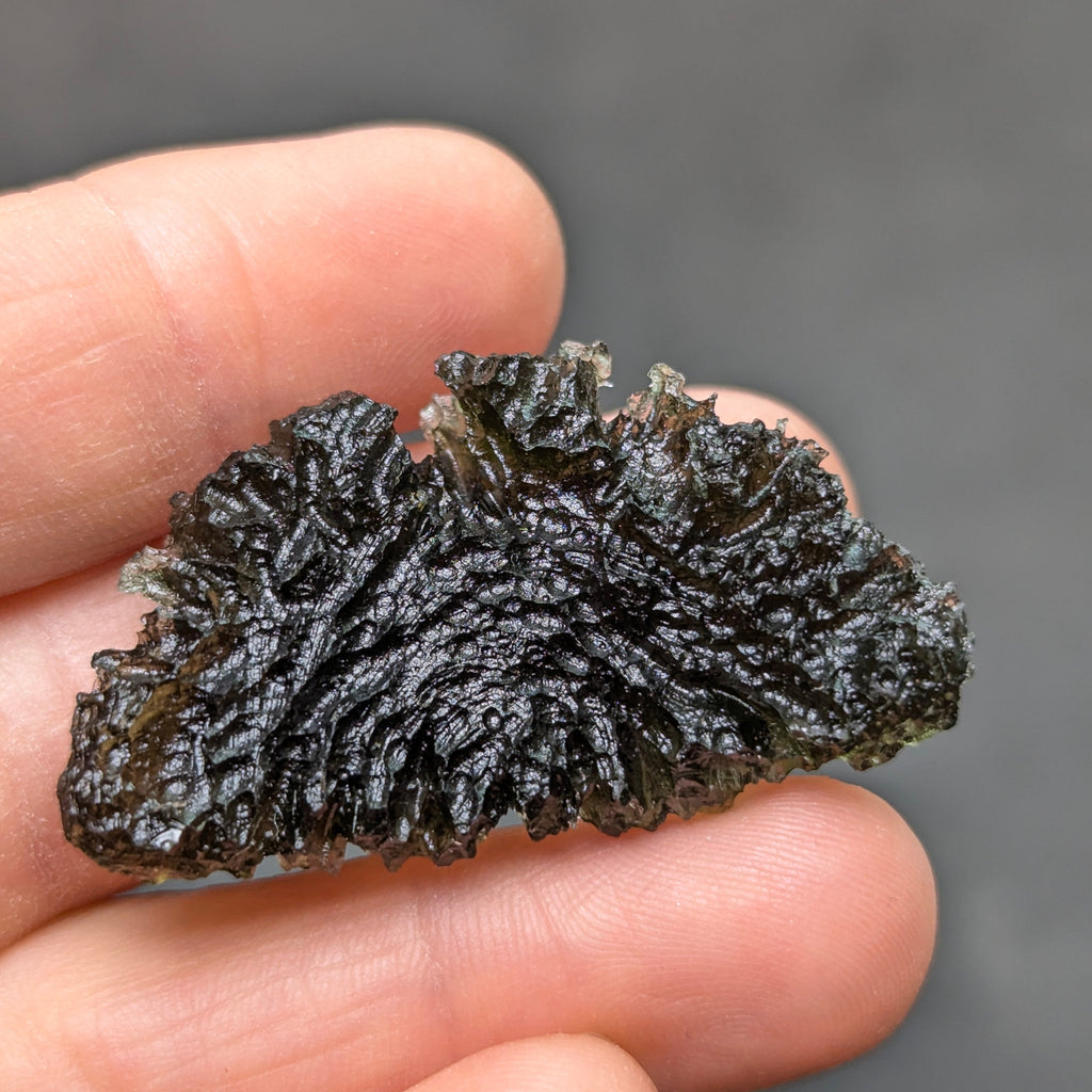 Natural Moldavite - Paríz - 7.96g